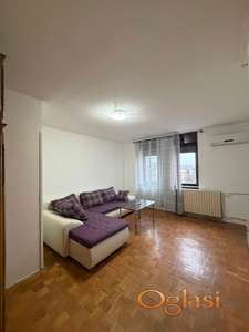 Izdavanje stana-Novo Naselje, jednosoban, 250eur-Namešten